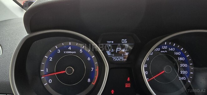 Hyundai Avante 2015, 75,000 km - 1.6 л - Zaqatala