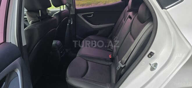 Hyundai Avante 2015, 75,000 km - 1.6 л - Zaqatala