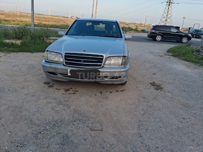 Mercedes C 200 1995, 280,000 km - 2.0 л - Bakı