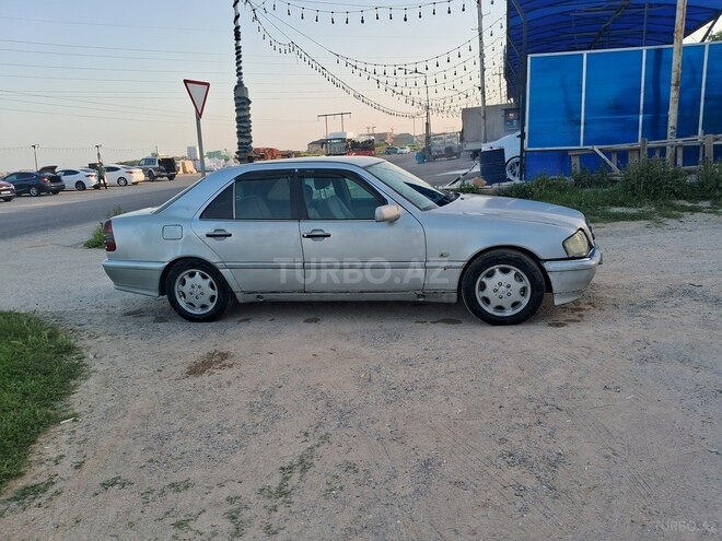 Mercedes C 200 1995, 280,000 km - 2.0 л - Bakı