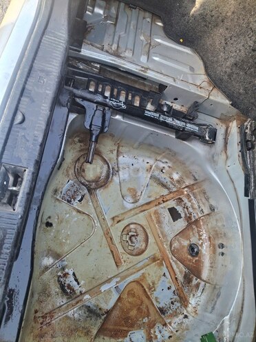 Mercedes C 200 1995, 280,000 km - 2.0 л - Bakı