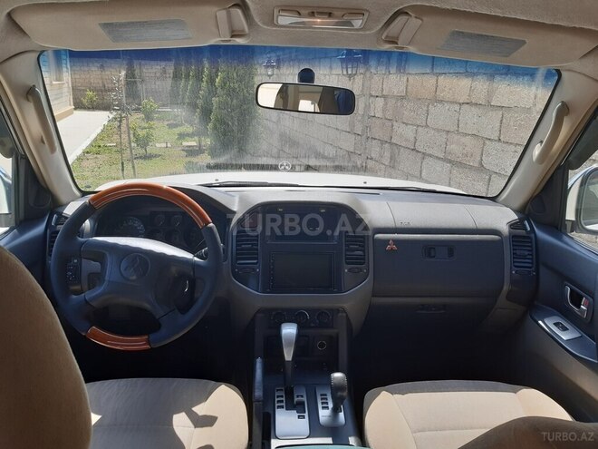 Mitsubishi Pajero 2003, 315,000 km - 3.0 l - Bakı