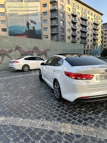 Kia K5-8