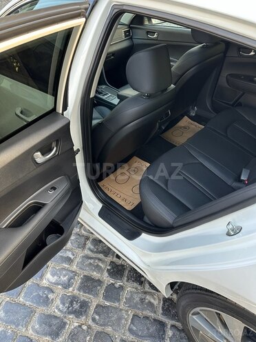 Kia K5-14