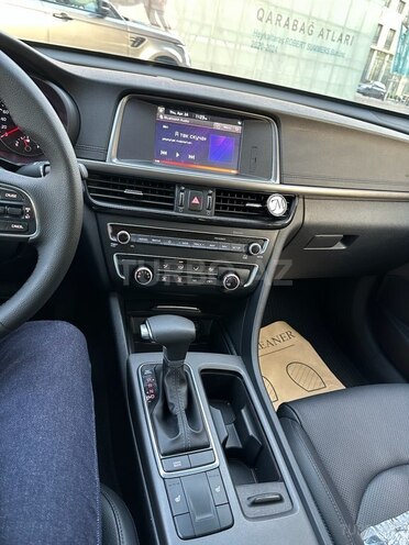 Kia K5-13