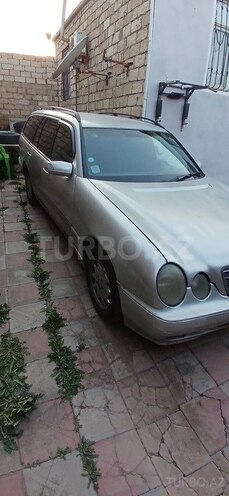 Mercedes E 240 1999, 398,754 km - 2.4 l - Bakı
