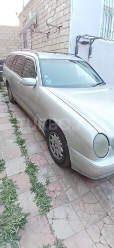 Mercedes E 240 1999, 398,754 km - 2.4 l - Bakı