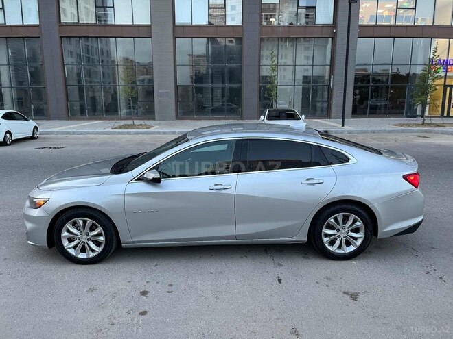 Chevrolet Malibu-5