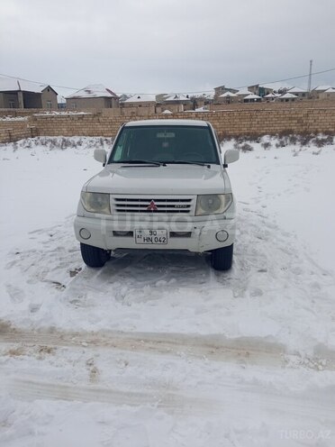 Mitsubishi Pajero io 1999, 250,000 km - 1.8 l - Bakı