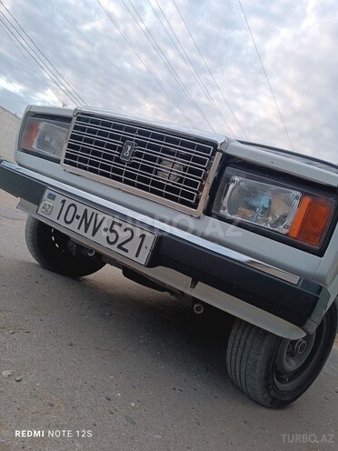 LADA (VAZ) 2107-1