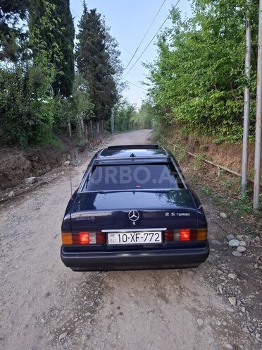 Mercedes 190 1990, 560,000 km - 2.5 л - Astara