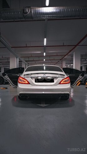 Mercedes CLS 63 AMG 2012, 200,000 km - 5.5 l - Bakı