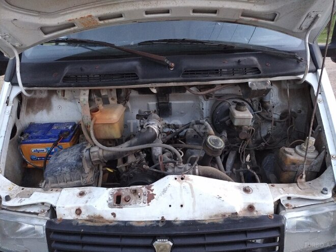 GAZ 33021-3
