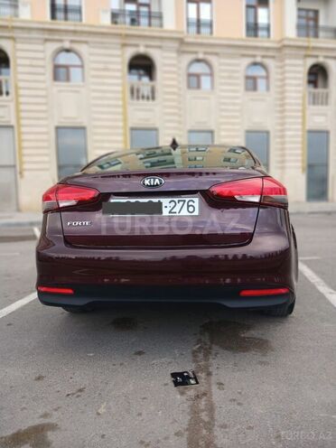 Kia Forte 2017, 217,261 km - 2.0 l - Bakı