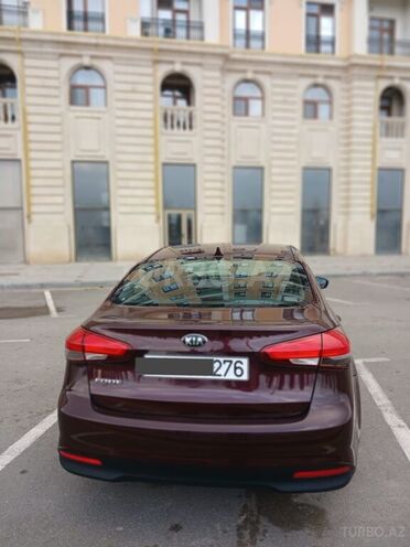 Kia Forte 2017, 217,261 km - 2.0 l - Bakı