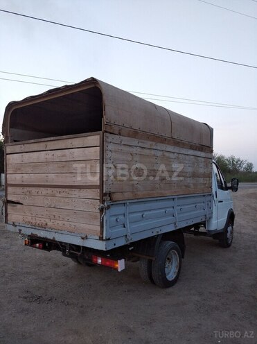 GAZ 33021-8
