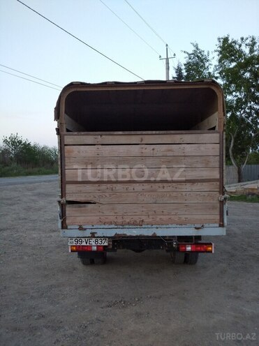 GAZ 33021-9