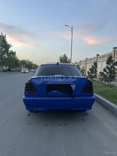 Mercedes C 200 1995, 560,000 km - 2.0 l - Gəncə