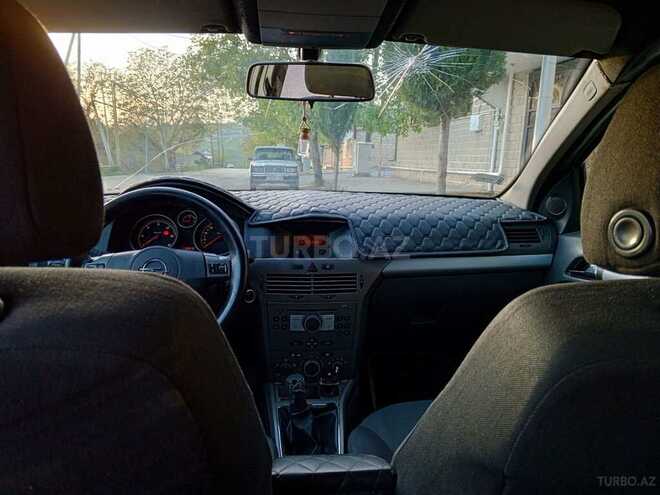 Opel Astra 2005, 448,000 km - 1.3 l - Şamaxı