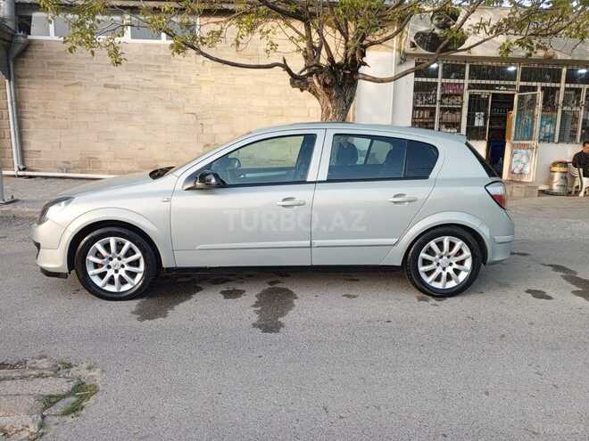 Opel Astra 2005, 448,000 km - 1.3 l - Şamaxı