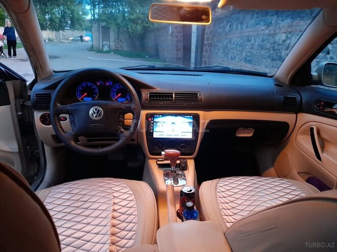 Volkswagen Passat 2001, 319,000 km - 1.8 l - Gəncə