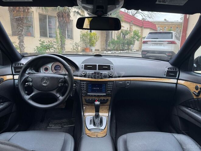 Mercedes E 350 2006, 250,000 km - 3.5 l - Bakı