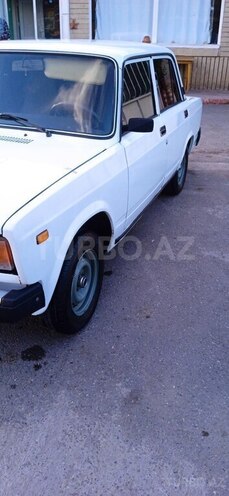 LADA (VAZ) 2107 2000, 98,000 km - 1.6 l - Ucar