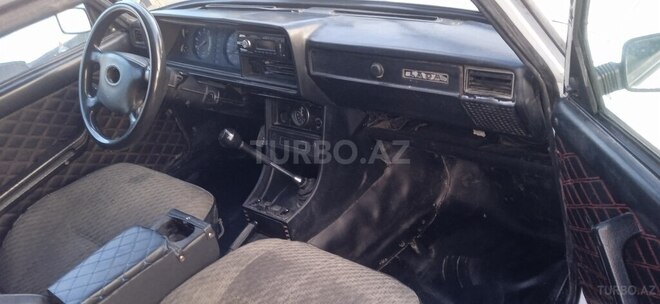 LADA (VAZ) 2107 2000, 98,000 km - 1.6 l - Ucar