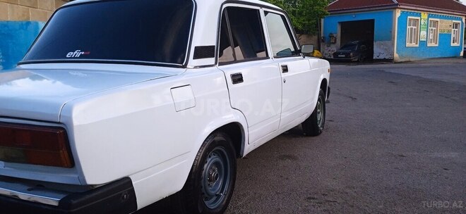 LADA (VAZ) 2107 2000, 98,000 km - 1.6 l - Ucar