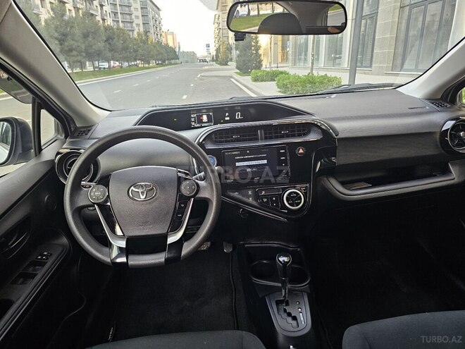 Toyota Aqua 2018, 85,000 km - 1.5 l - Bakı