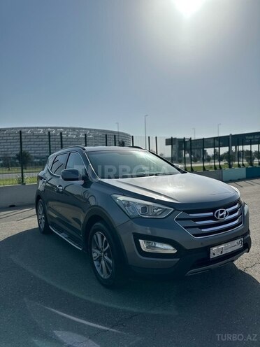 Hyundai Santa Fe-5