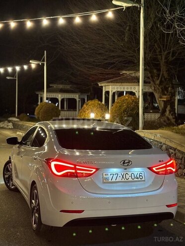 Hyundai Elantra 2014, 170,000 km - 1.8 l - Qəbələ