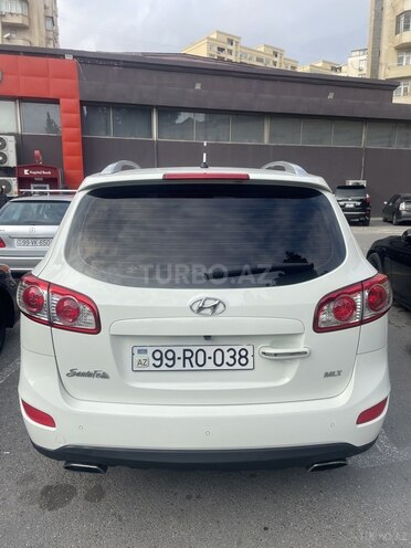 Hyundai Santa Fe-2