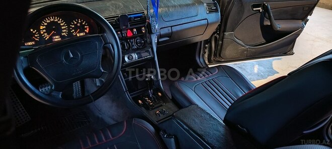 Mercedes C 180 2000, 405,000 km - 1.8 l - Yevlax