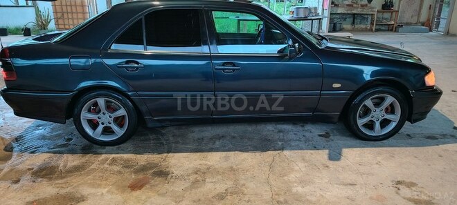 Mercedes C 180 2000, 405,000 km - 1.8 l - Yevlax