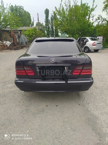 Mercedes E 320 2000, 20,000 km - 3.2 l - Qəbələ