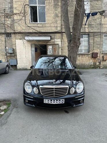 Mercedes E 240 2004, 305,000 km - 2.4 l - Bakı