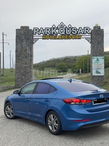 Hyundai Elantra 2017, 93,000 km - 2.0 l - Qusar