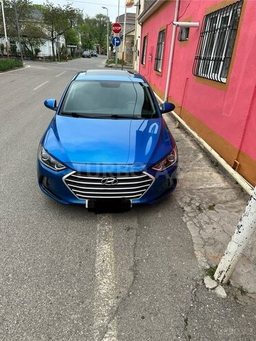 Hyundai Elantra 2017, 93,000 km - 2.0 l - Qusar