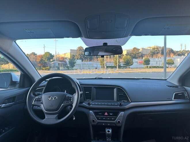 Hyundai Elantra 2017, 67,000 km - 2.0 l - Bakı