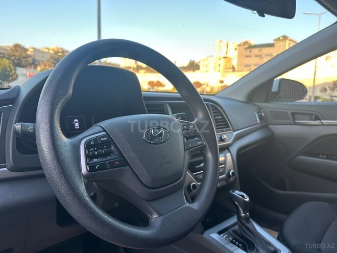 Hyundai Elantra 2017, 67,000 km - 2.0 l - Bakı