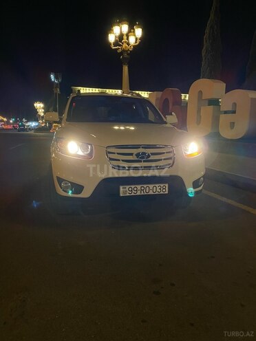 Hyundai Santa Fe-1