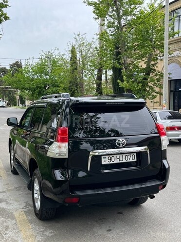 Toyota Land Cruiser Prado-6