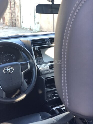Toyota Land Cruiser Prado 2019, 20,500 km - 2.7 l - Bakı