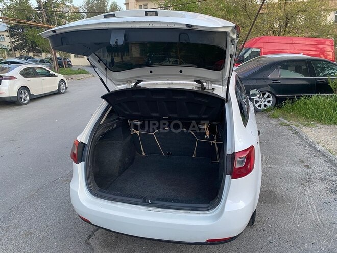 SEAT Ibiza-5