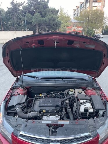 Chevrolet Cruze-13
