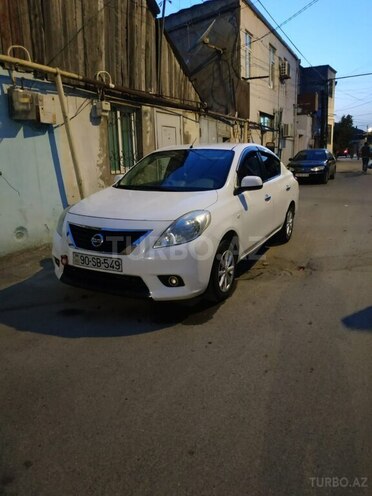 Nissan Sunny-1