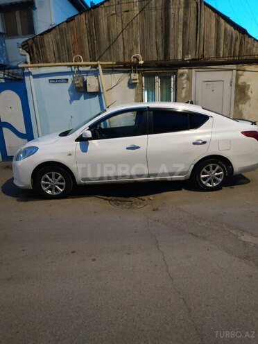 Nissan Sunny-3