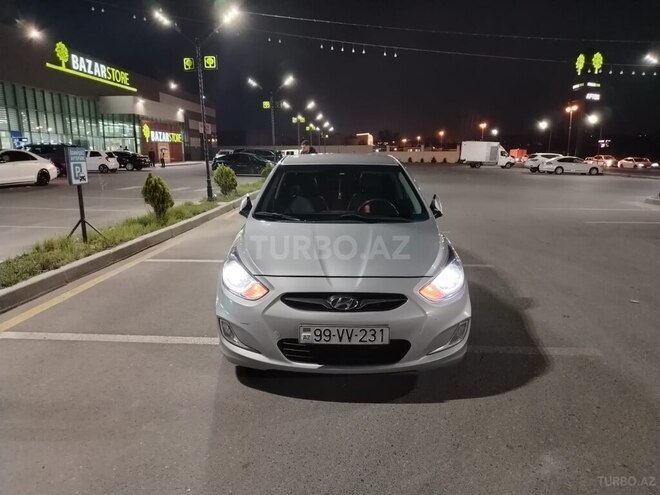 Hyundai Accent 2012, 220,000 km - 1.6 l - Bakı