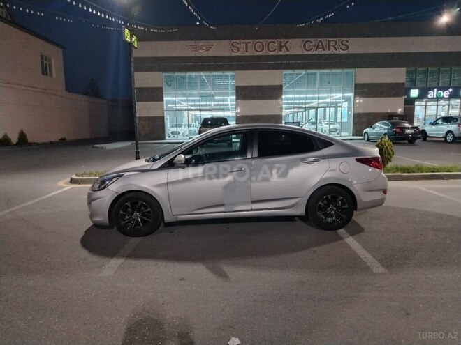 Hyundai Accent 2012, 220,000 km - 1.6 l - Bakı